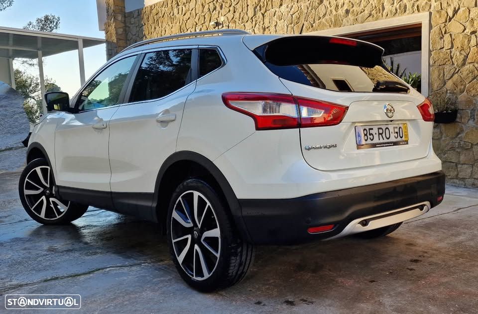 Nissan Qashqai 1.6 dCi Tekna 19 Alcantara - 5