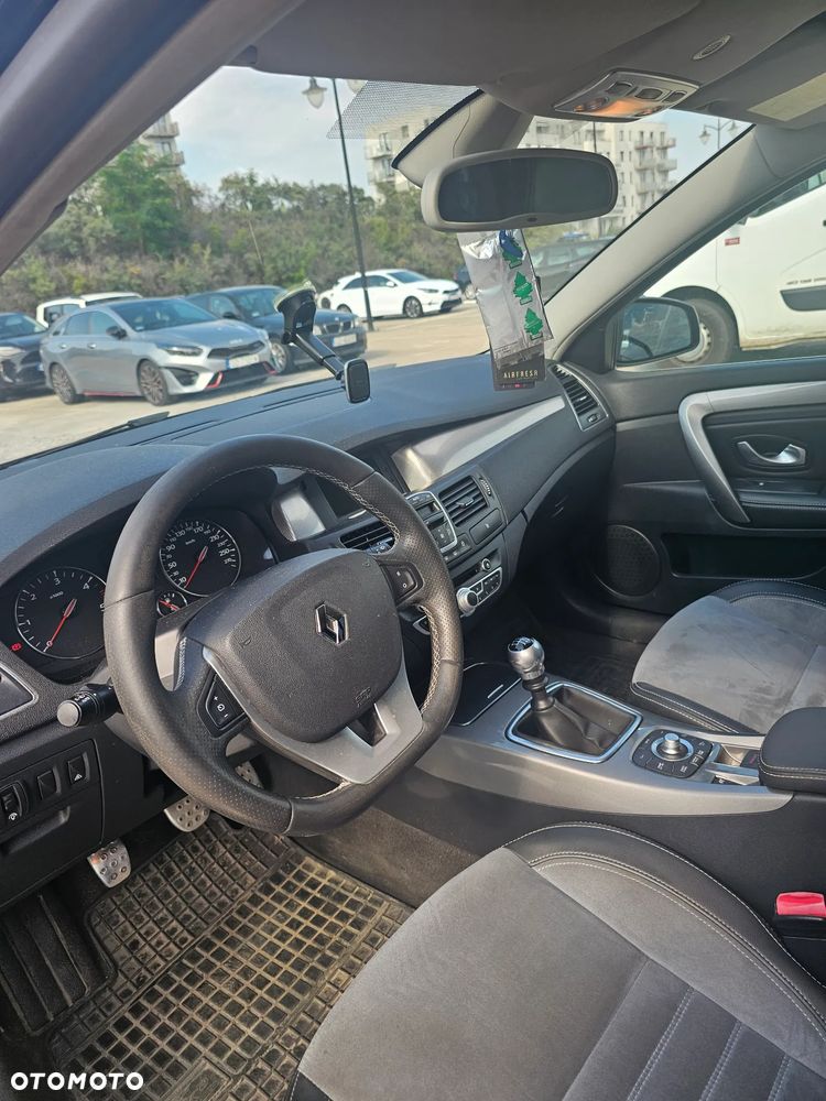 Renault Laguna 2.0 DCi Dynamique - 9