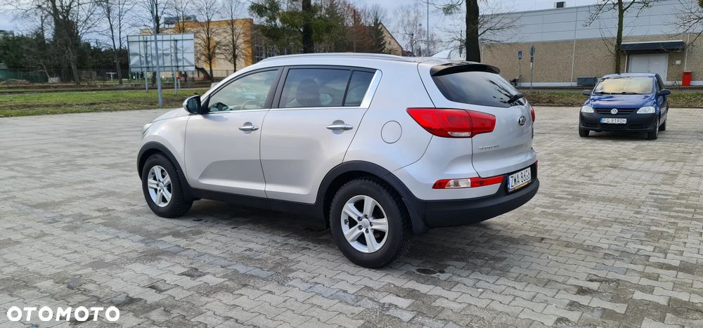Kia Sportage 1.7 CRDI Business Line M 2WD - 8