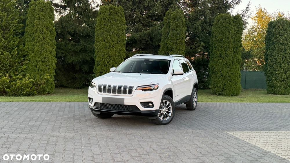 Jeep Cherokee - 4