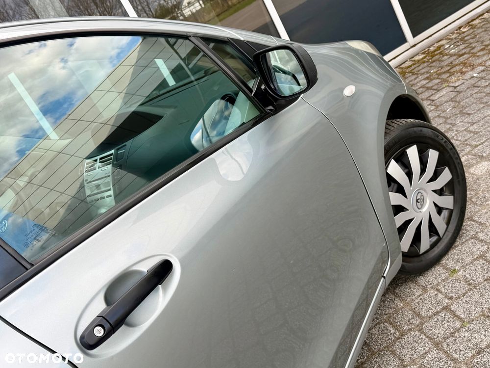 Toyota Yaris 1.3 Luna A/C - 21