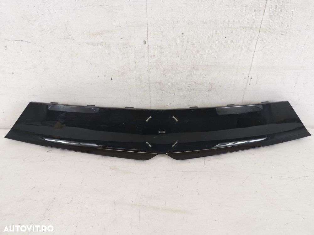 Ornament Grila Radiator Opel  Mokka B 2020 2021 2022 2023 Original In - 1