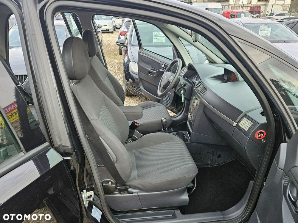 Opel Meriva - 10