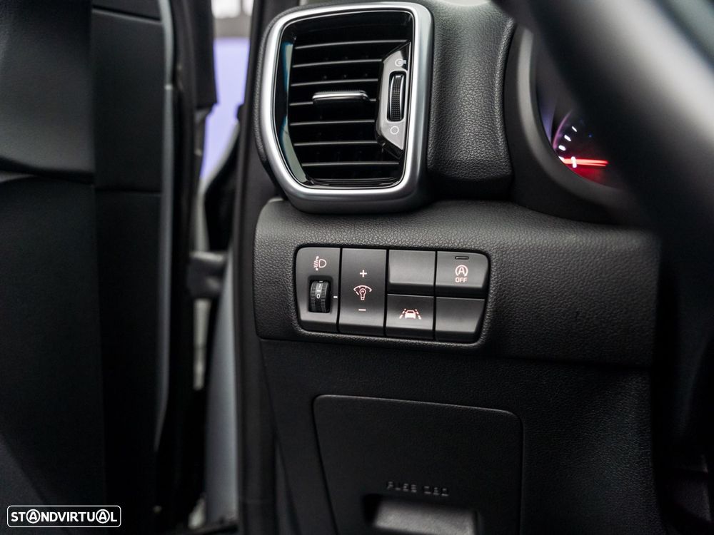 Kia Sportage 1.6 CRDI ISG Drive - 18