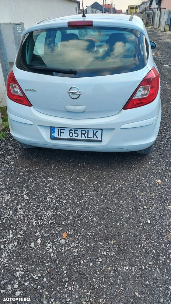 Opel Corsa 1.2 Essentia - 7