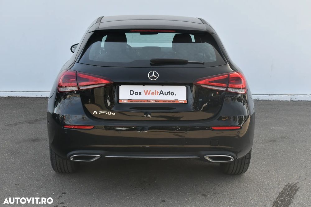 Mercedes-Benz A 250 e Aut. - 10