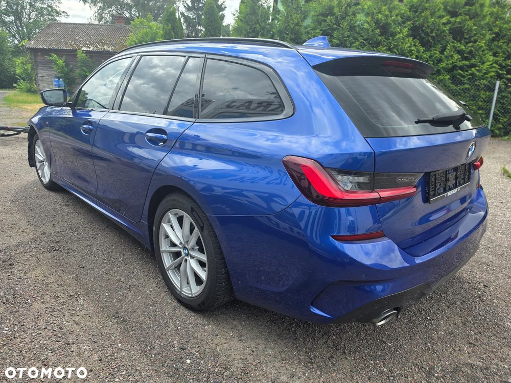 BMW Seria 3 320d xDrive M Sport Shadow sport - 3