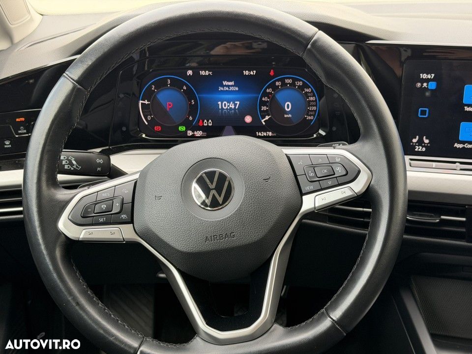 Volkswagen Golf - 12