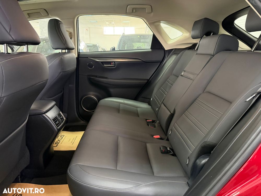 Lexus Seria NX 300h Executive Line - 15