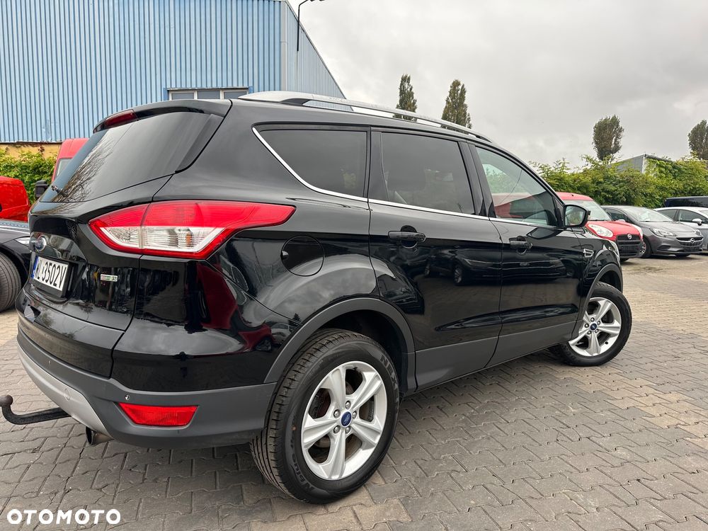 Ford Kuga 1.5 EcoBoost 2x4 Trend - 3
