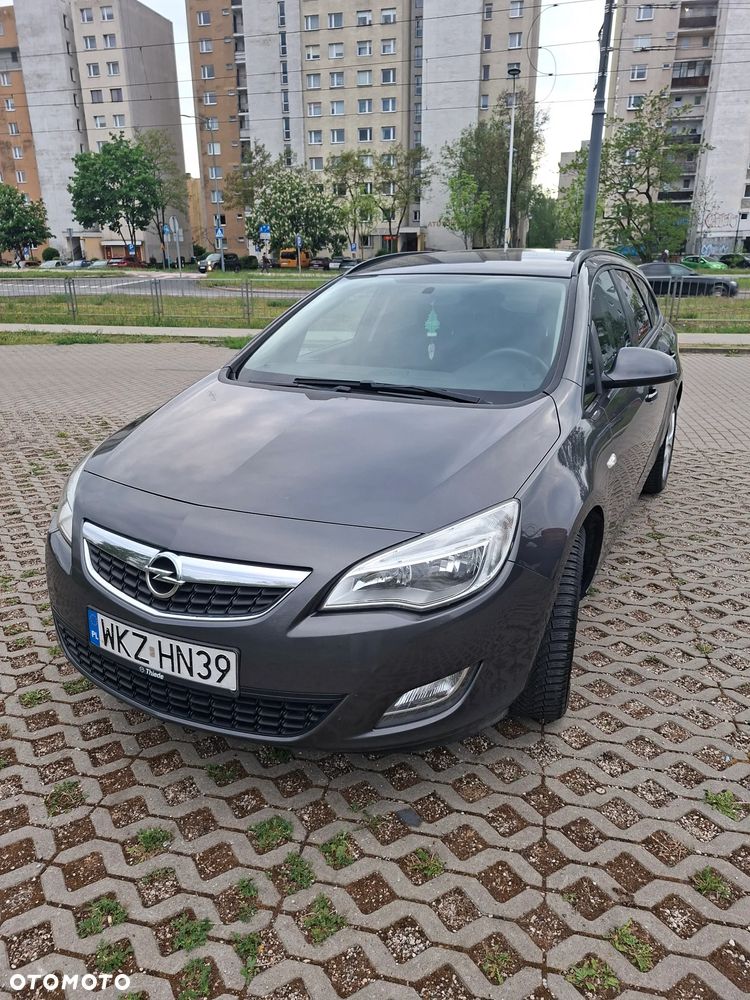 Opel Astra - 1