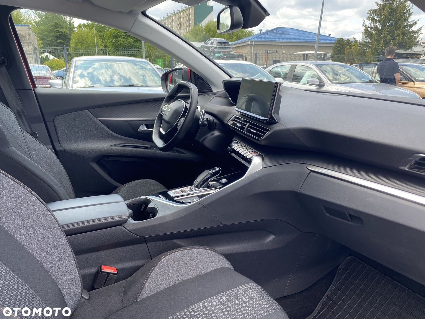 Peugeot 5008 1.5 BlueHDi Active Pack S&S EAT8 - 17