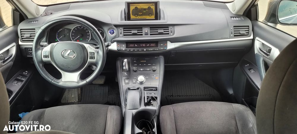 Lexus CT 200h Aut. Executive - 7