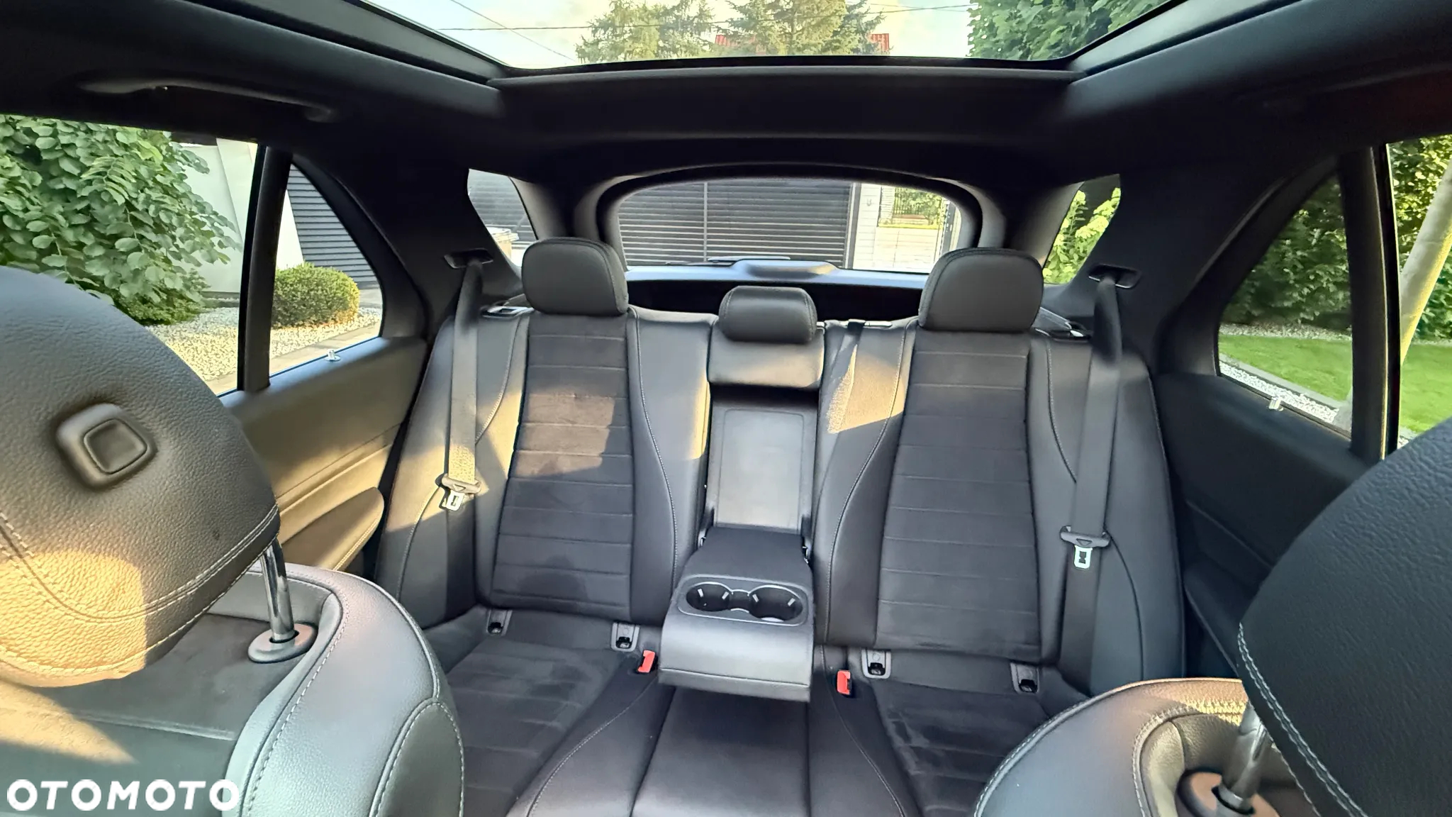 Mercedes-Benz GLE - 16