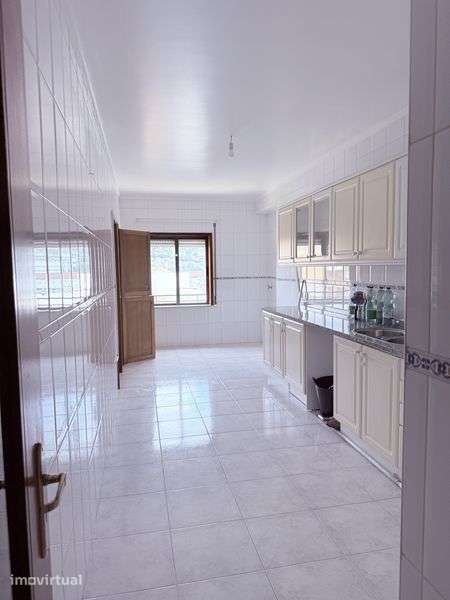 Apartamento T2 arrendamento S. Vicente, Braga - Grande imagem: 5/11
