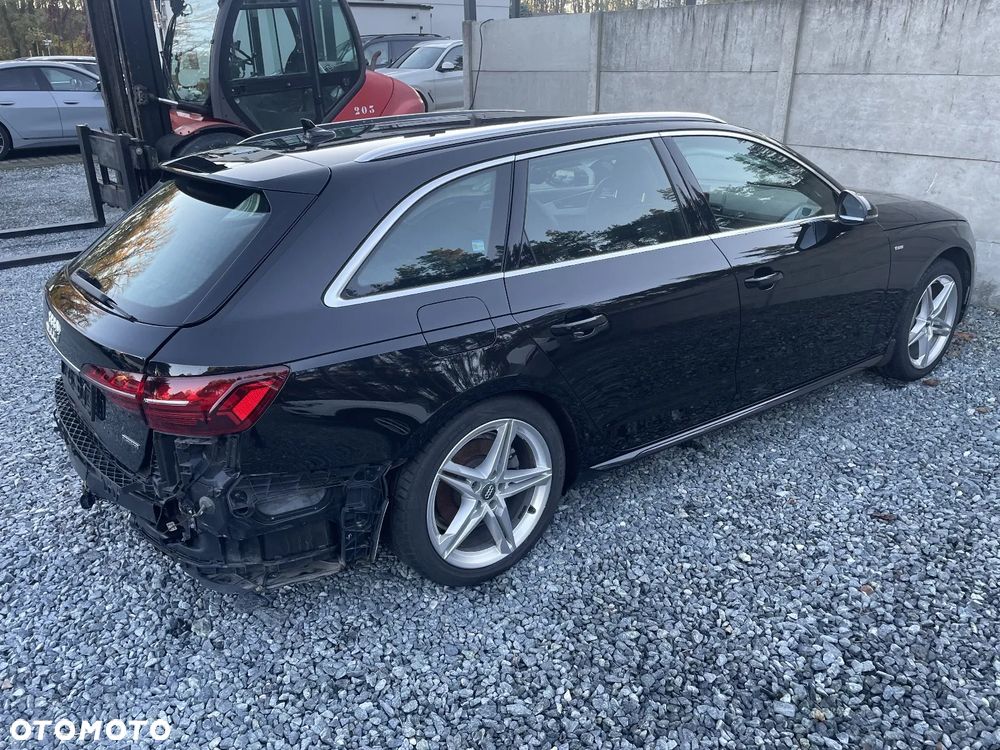 Audi A4 Avant - 9