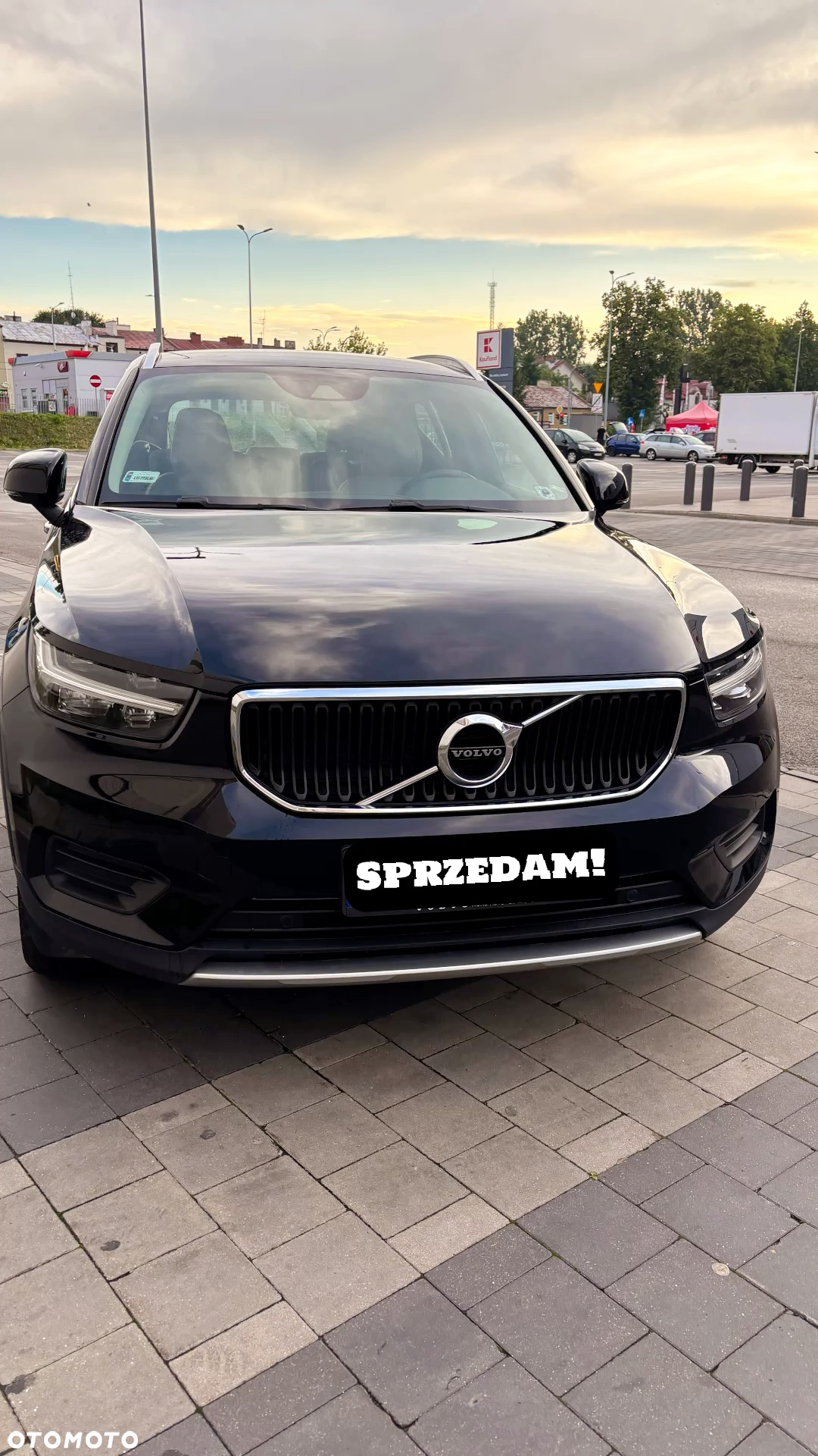 Volvo XC 40 T3 - 9