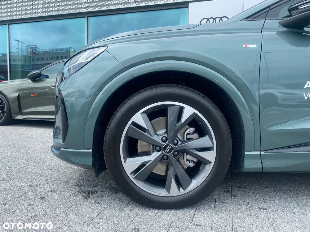 Audi Q4 e-tron - 3