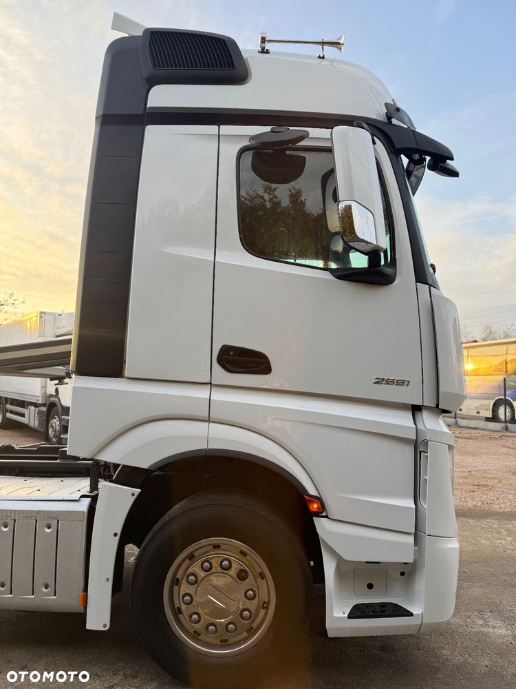Mercedes-Benz ACTROS / 2553 / ACC / E 6 / MP 5 /TIPPER, BDF ,WYWROT / RETARDER/ GIGA SPACE/Niski Przebieg 366 Tys Km! ASO - 37
