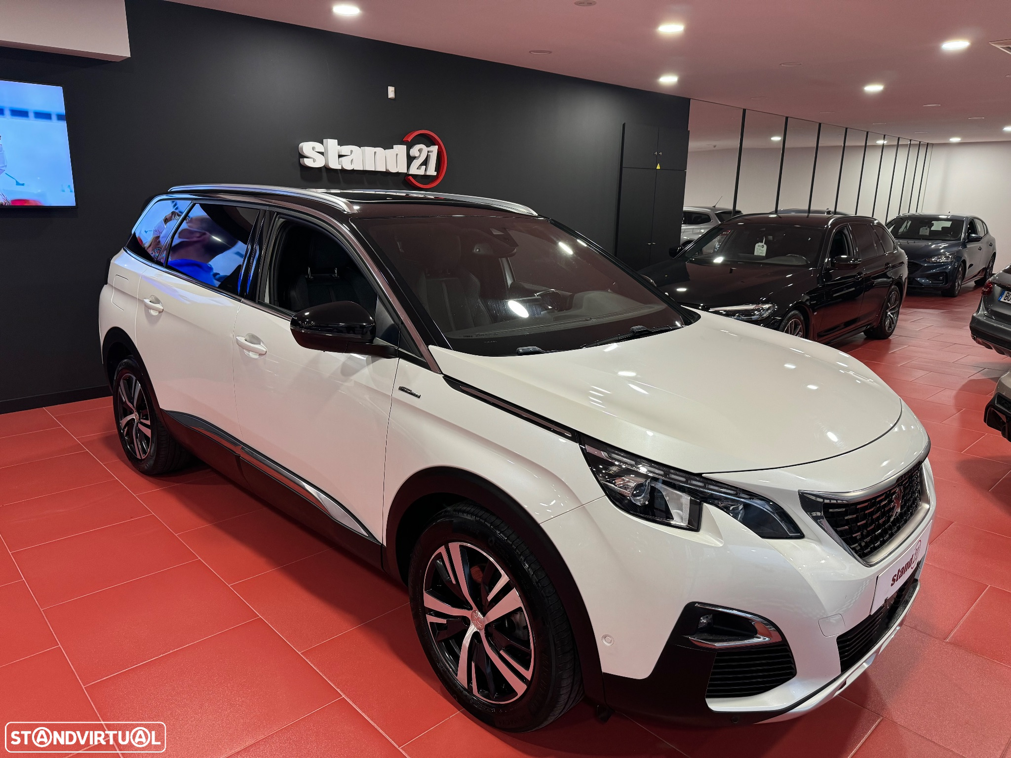 Peugeot 5008 1.6 BlueHDi GT Line EAT6 - 19