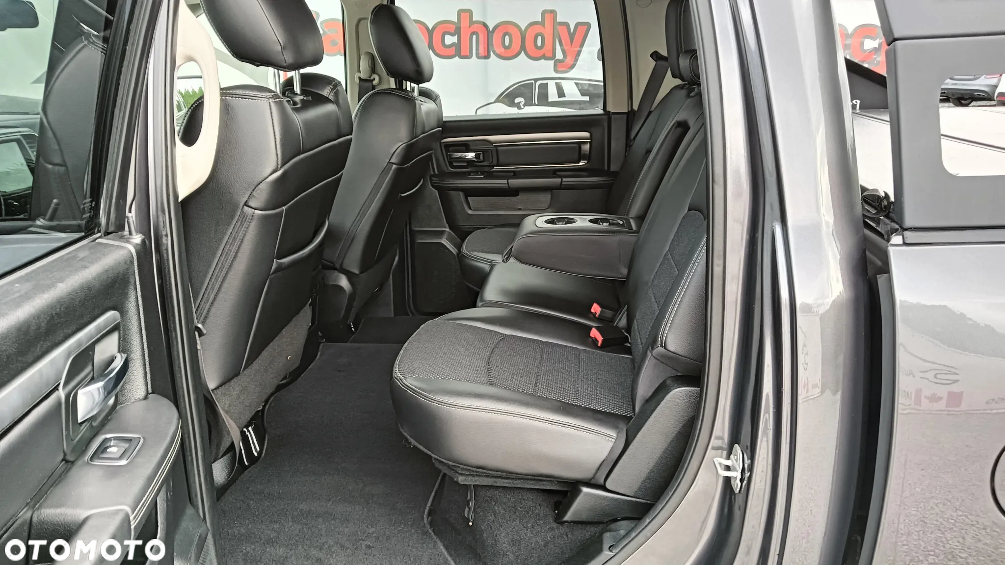 Dodge RAM 1500 5.7 4x4 - 22