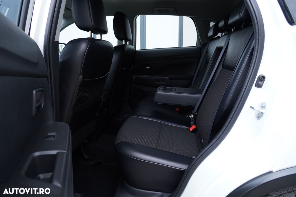 Citroën C4 Aircross HDi 150 Stop & Start 4WD Exclusive - 11