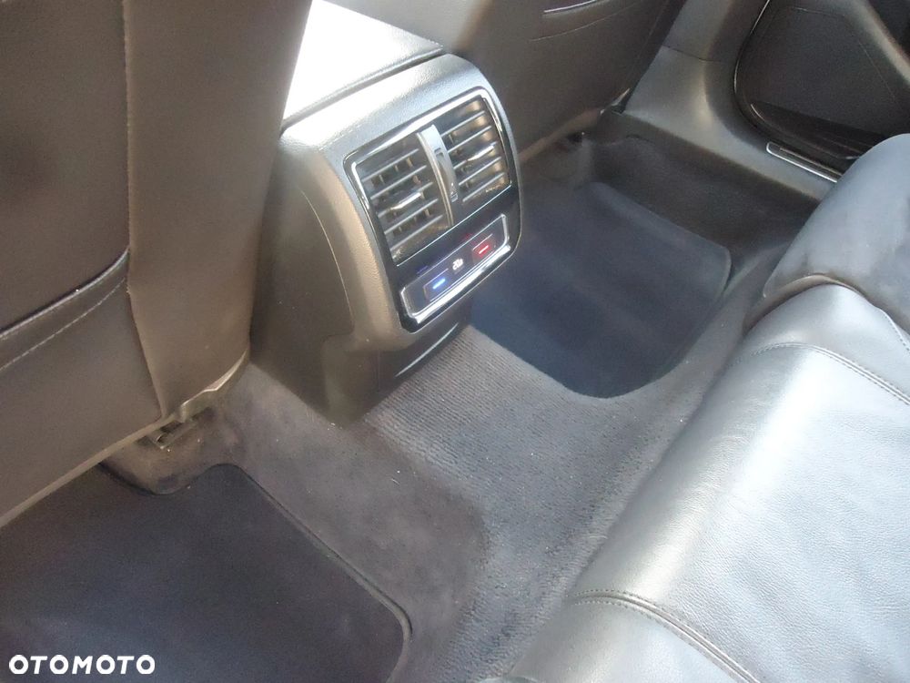 Volkswagen Passat 1.5 TSI EVO Highline DSG - 20