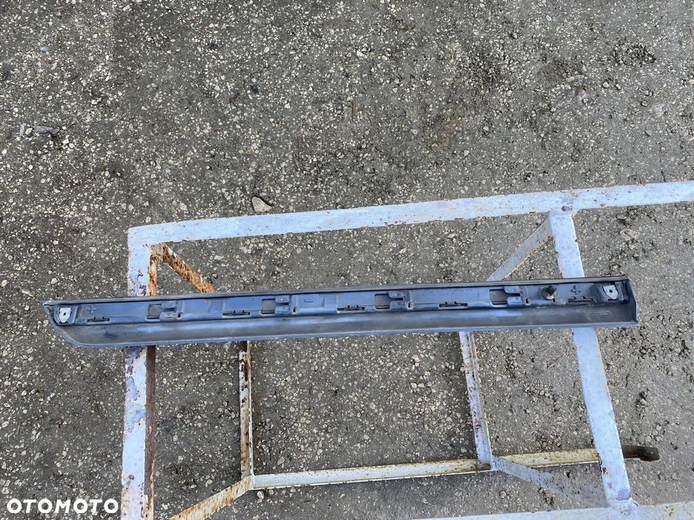 LISTWA LEWA NA TYLNE DRZWI VW PASSAT B8 3G0854949 - 2