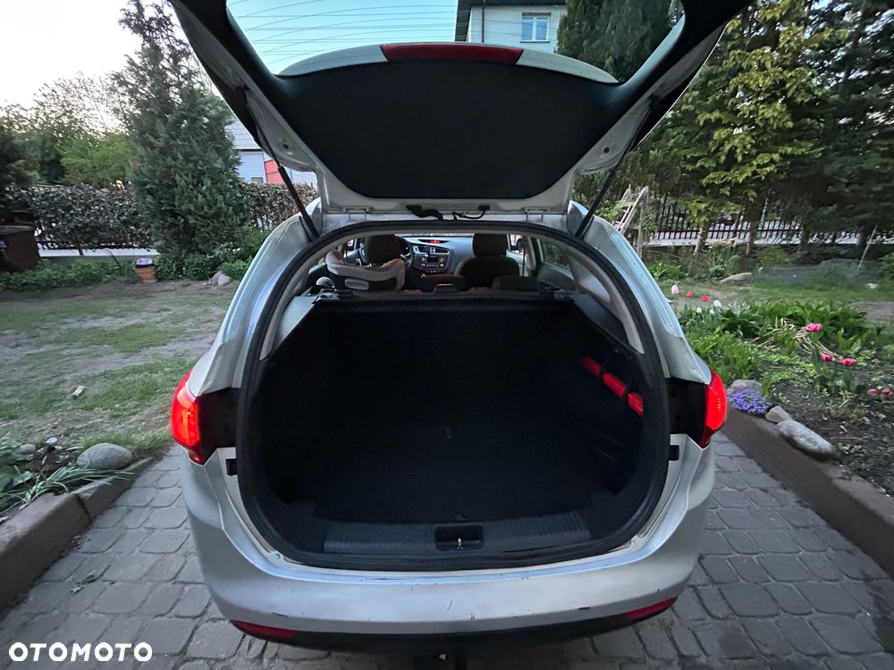 Kia Ceed 1.6 GDI S - 9