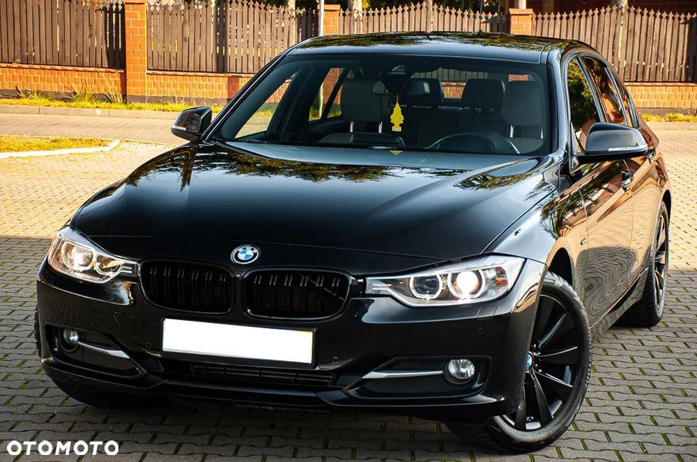BMW Seria 3 320d M Sport Edition - 1