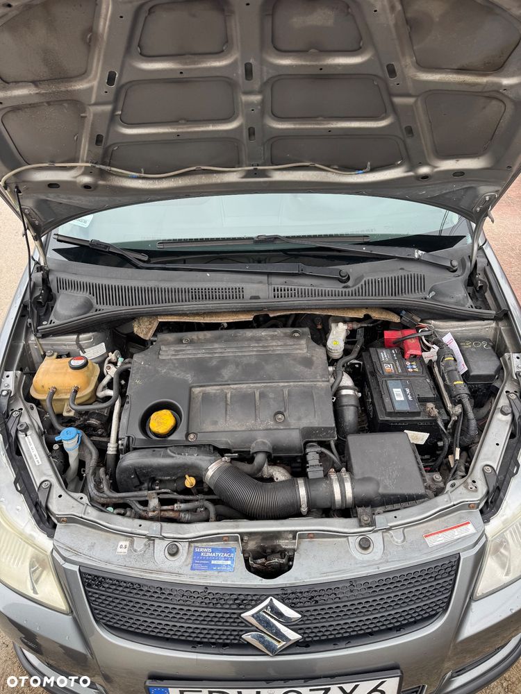 Suzuki SX4 1.9 DDiS DPF 4x4 Comfort - 12