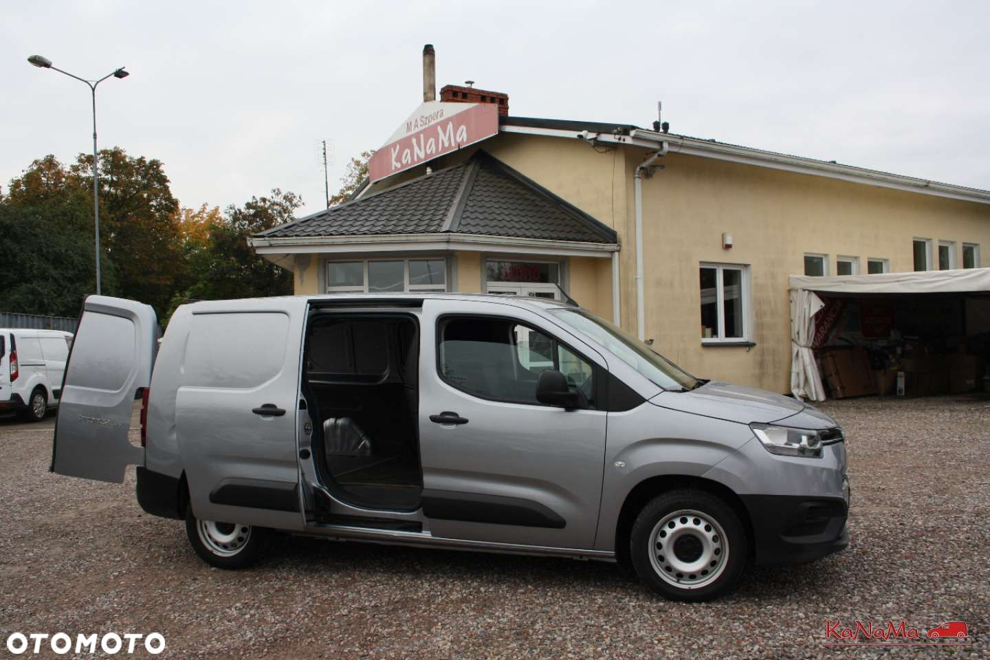 Toyota Proace City - 35