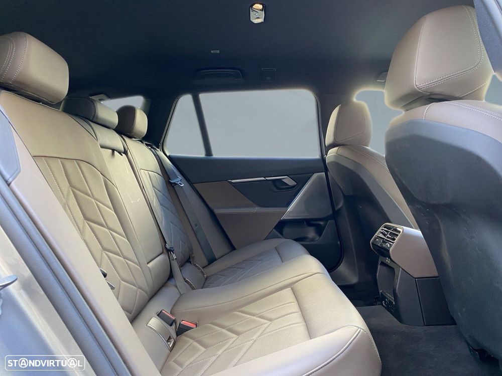 BMW 530 e Pack Desportivo M - 18