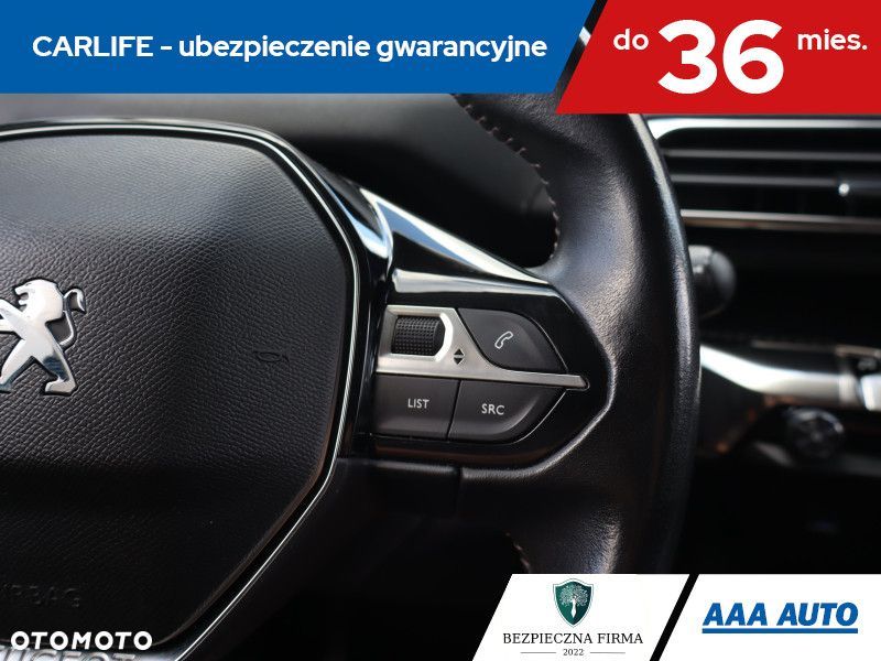 Peugeot 3008 - 18