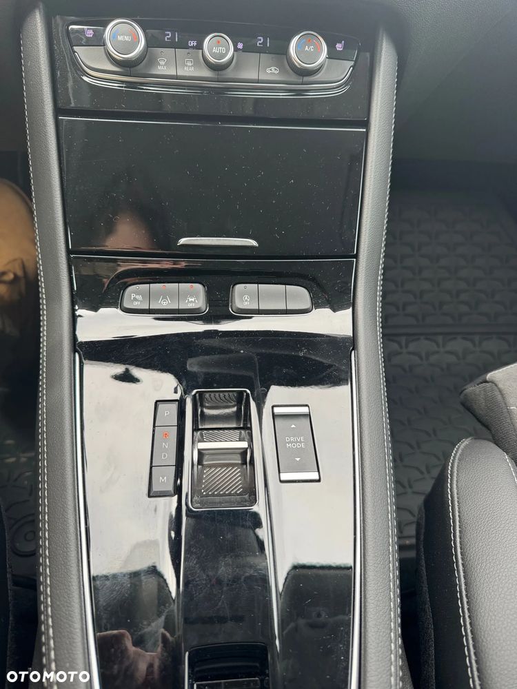 Opel Grandland X - 12