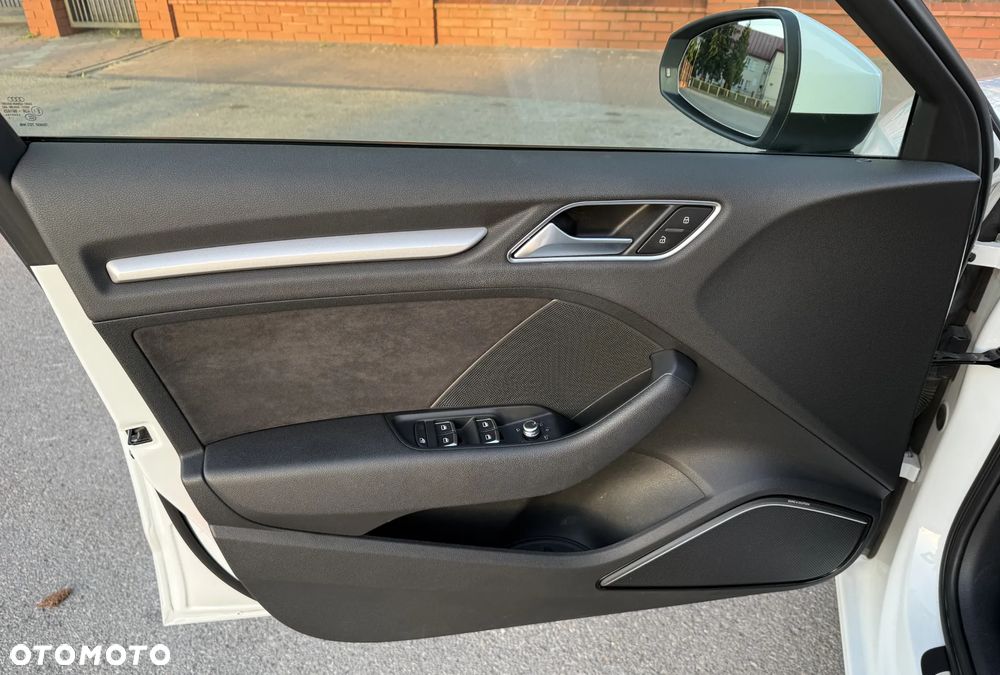 Audi A3 Sportback 1.4 TFSI Ambition - 11