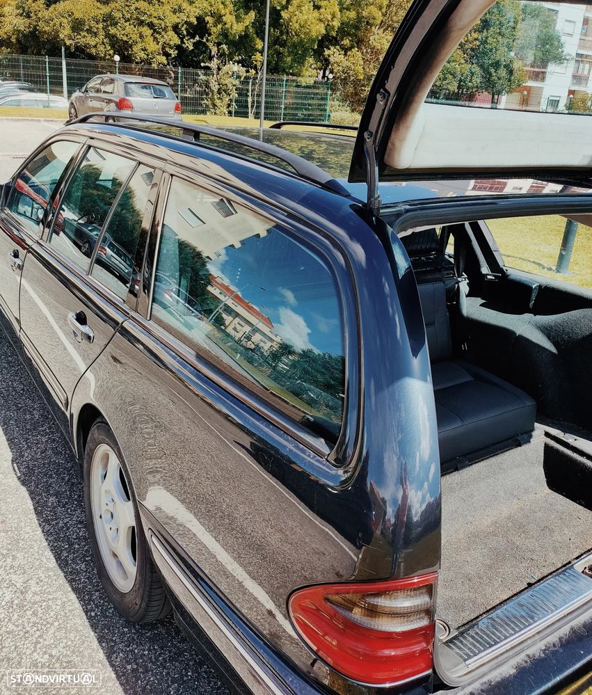 Mercedes-Benz E 320 CDi Avantgarde - 11