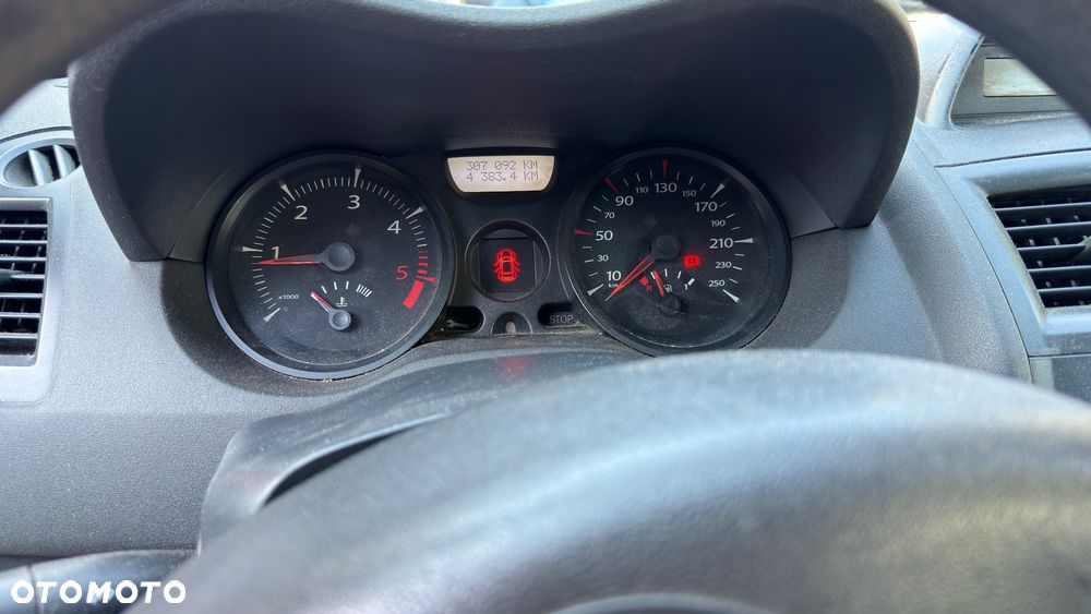 Renault Megane 1.5 dCi Pack Authentique - 8