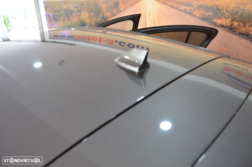 Ford Focus 1.5 TDCi ECOBlue ST-Line - 24