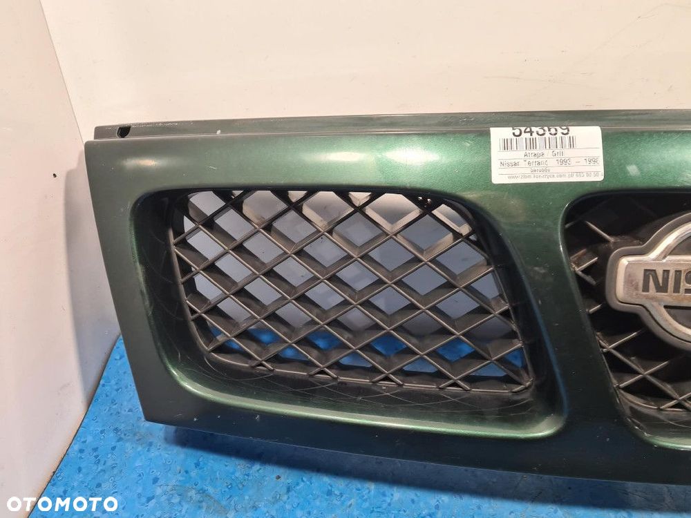 NISSAN TERRANO II LIFT ATRAPA / GRILL - 2