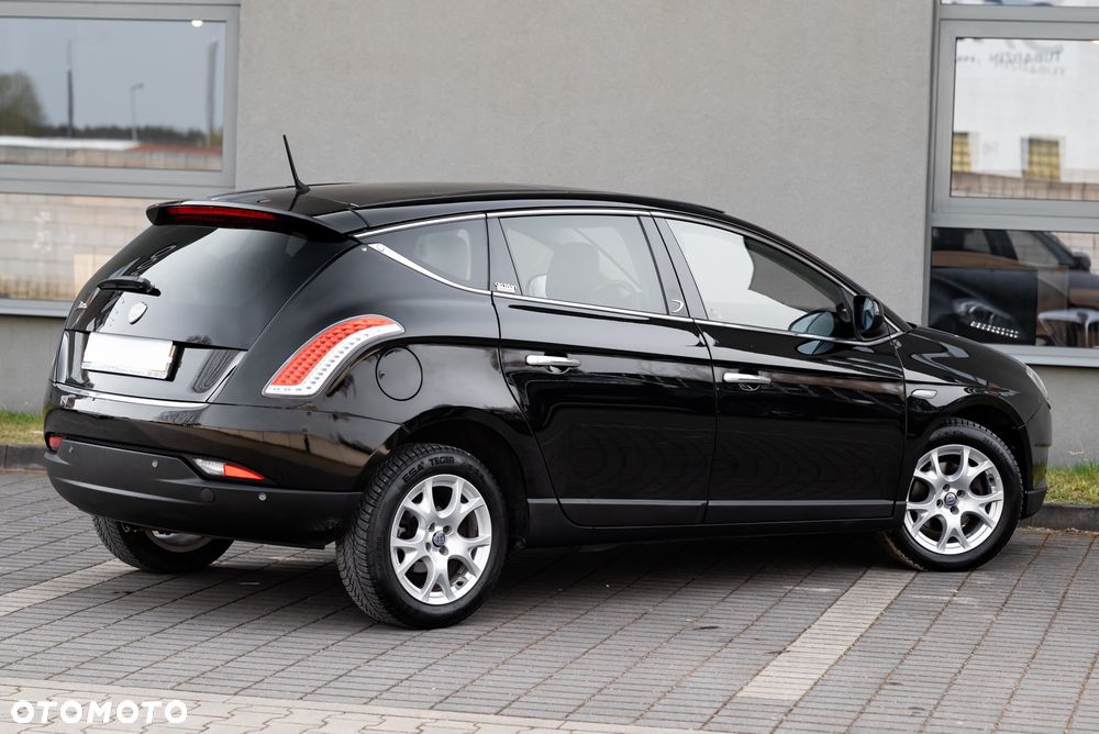 Lancia Delta 1.4 T-Jet Argento Euro5 - 14