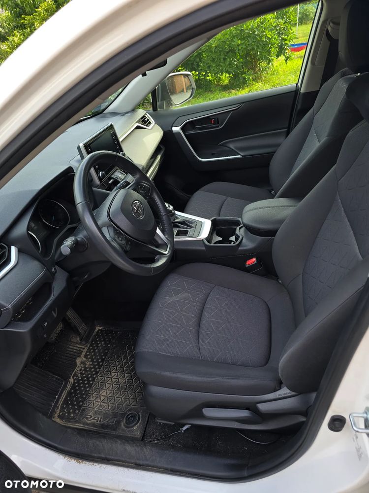 Toyota RAV4 2.5 Hybrid Active 4x2 - 5