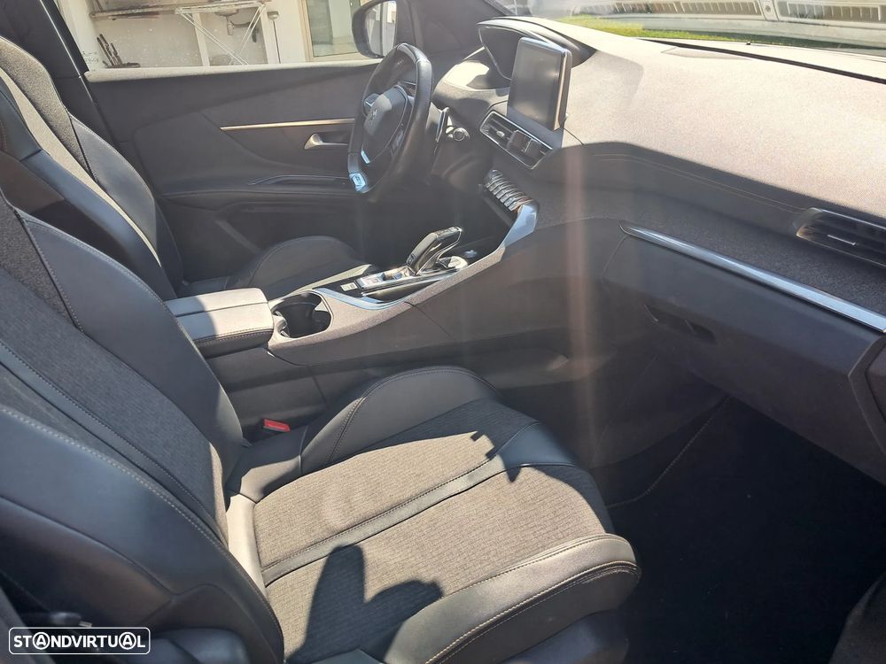 Peugeot 5008 1.5 BlueHDi GT Line EAT8 - 8