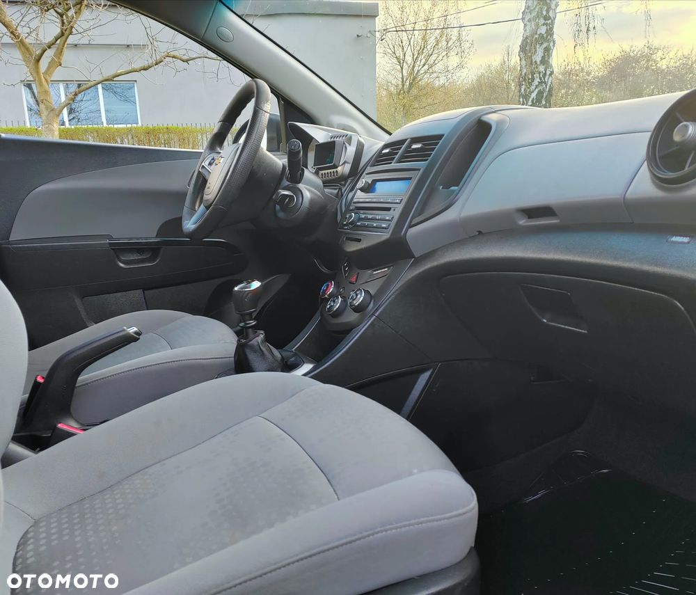 Chevrolet Aveo 1.2 LS - 5