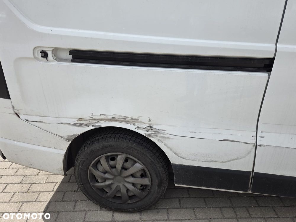 Opel VIVARO - 15
