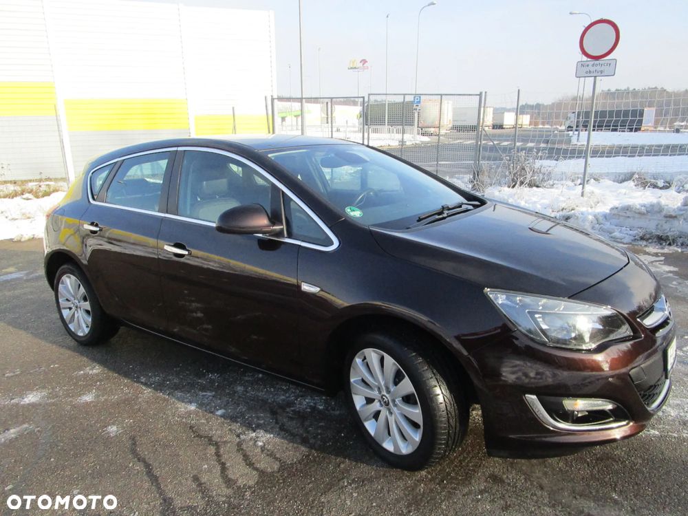 Opel Astra 1.4 T Cosmo - 7