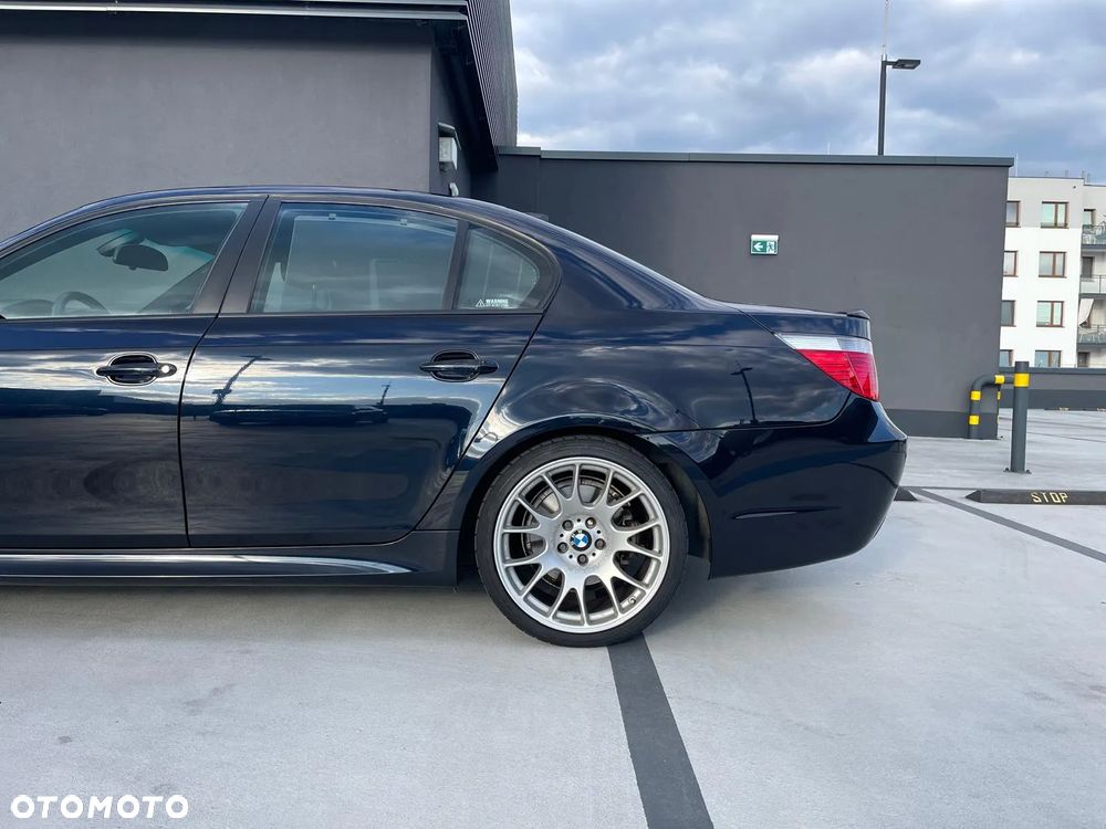 BMW Seria 5 530i - 4