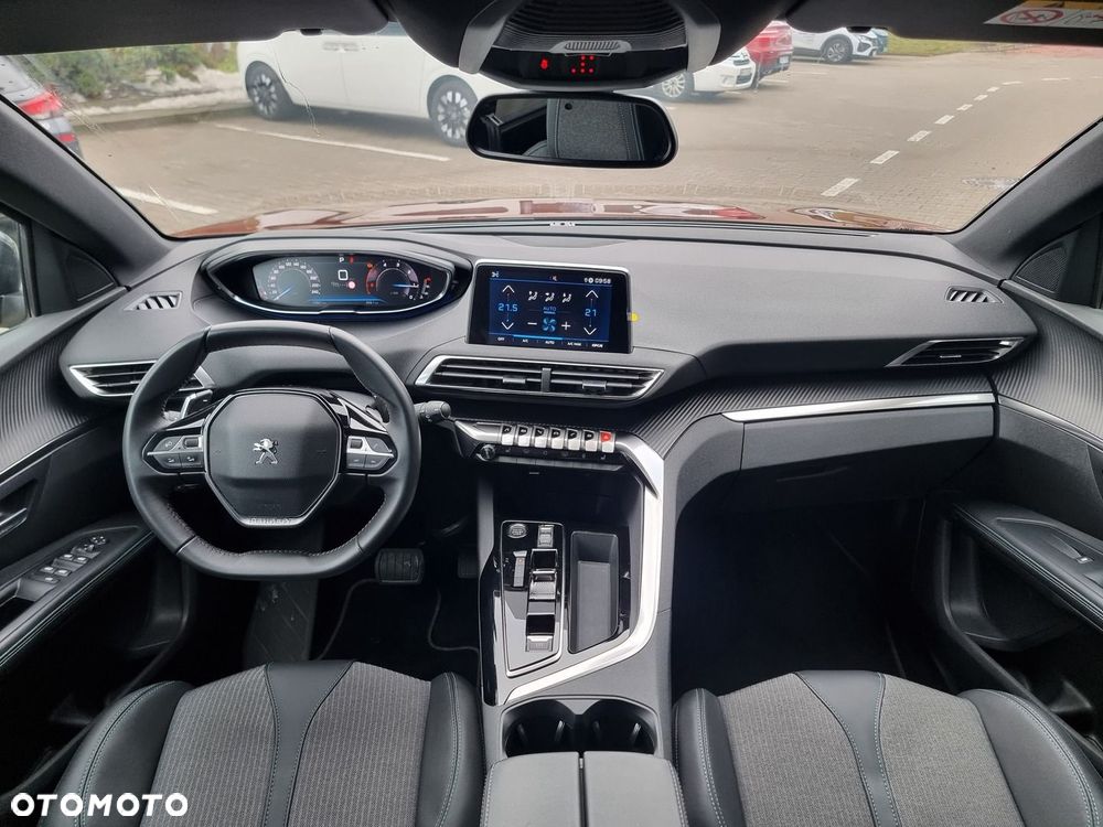 Peugeot 5008 1.5 BlueHDi Allure Pack S&S EAT8 - 26