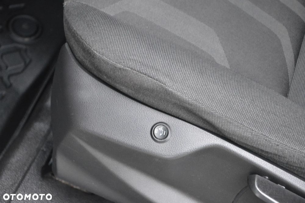Ford TRANSIT CONNECT - 16