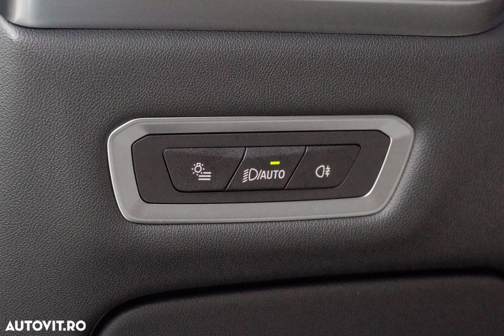 BMW X7 xDrive40d AT MHEV - 29